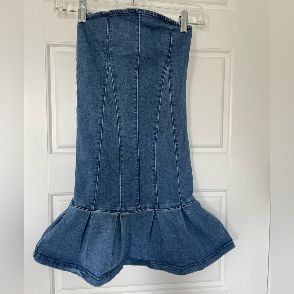 Urban Outfitters XS bodycon stretch mini denim flare dress